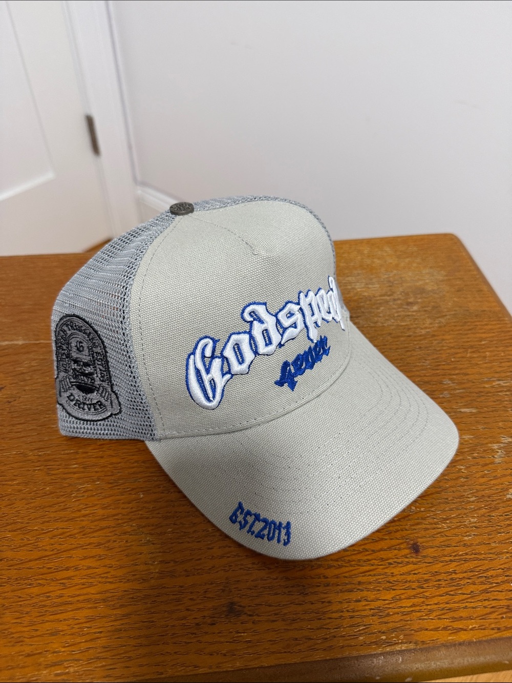 Crew Embroidered Trucker Hat - Light Gray/Blue